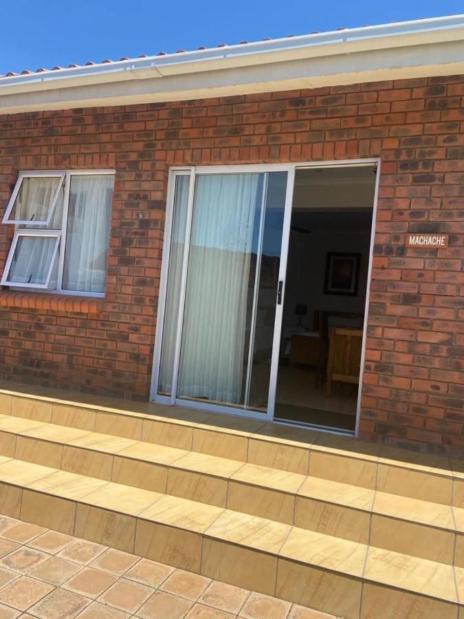 Botleng Guest House Boqate 外观 照片