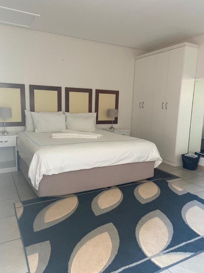 Botleng Guest House Boqate 外观 照片