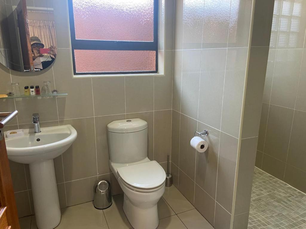 Botleng Guest House Boqate 外观 照片