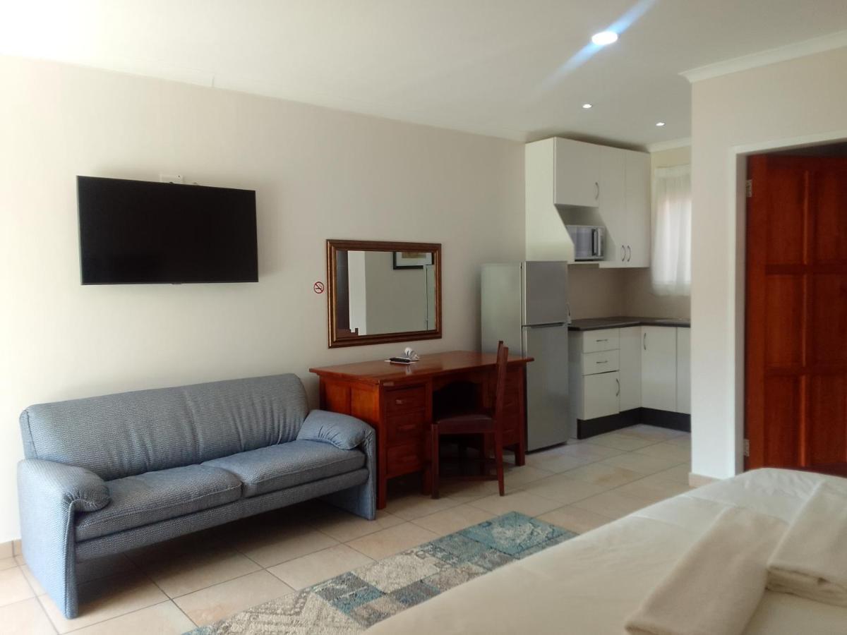 Botleng Guest House Boqate 外观 照片
