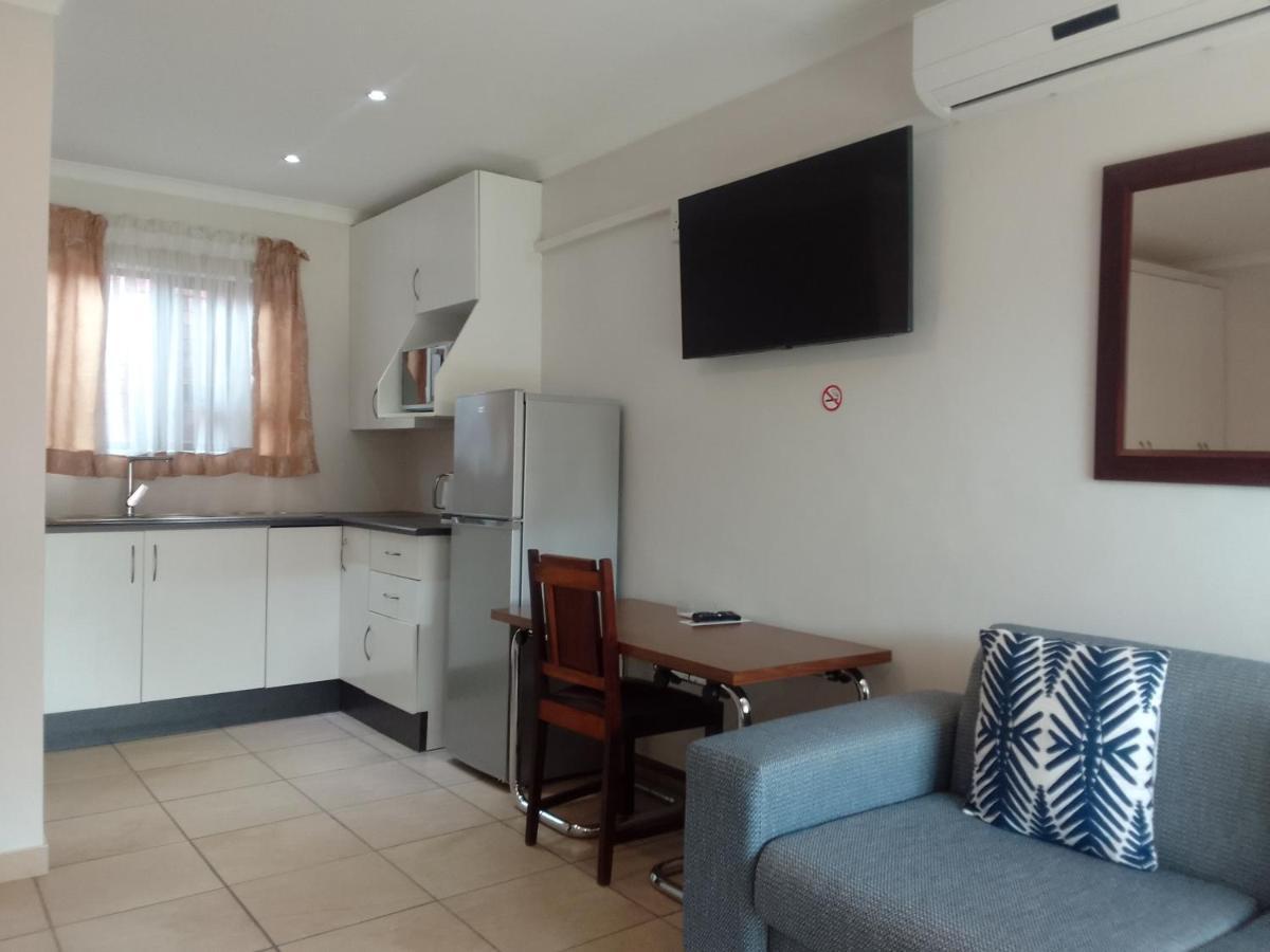 Botleng Guest House Boqate 外观 照片
