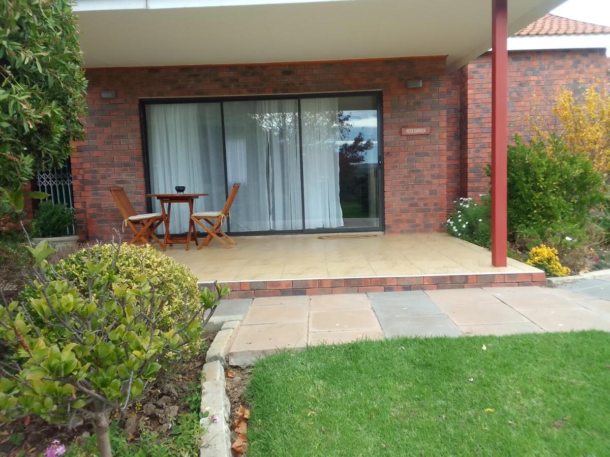 Botleng Guest House Boqate 外观 照片